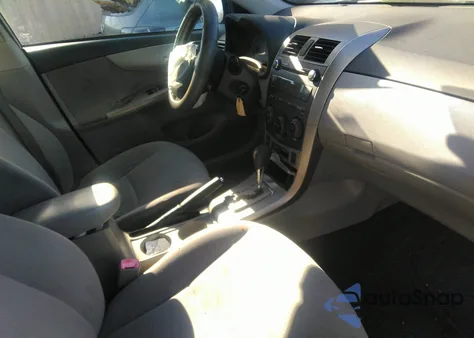 2011 Toyota Corolla Le z USA, uszkodzony, nr VIN JTDBU4EE2BJ100557